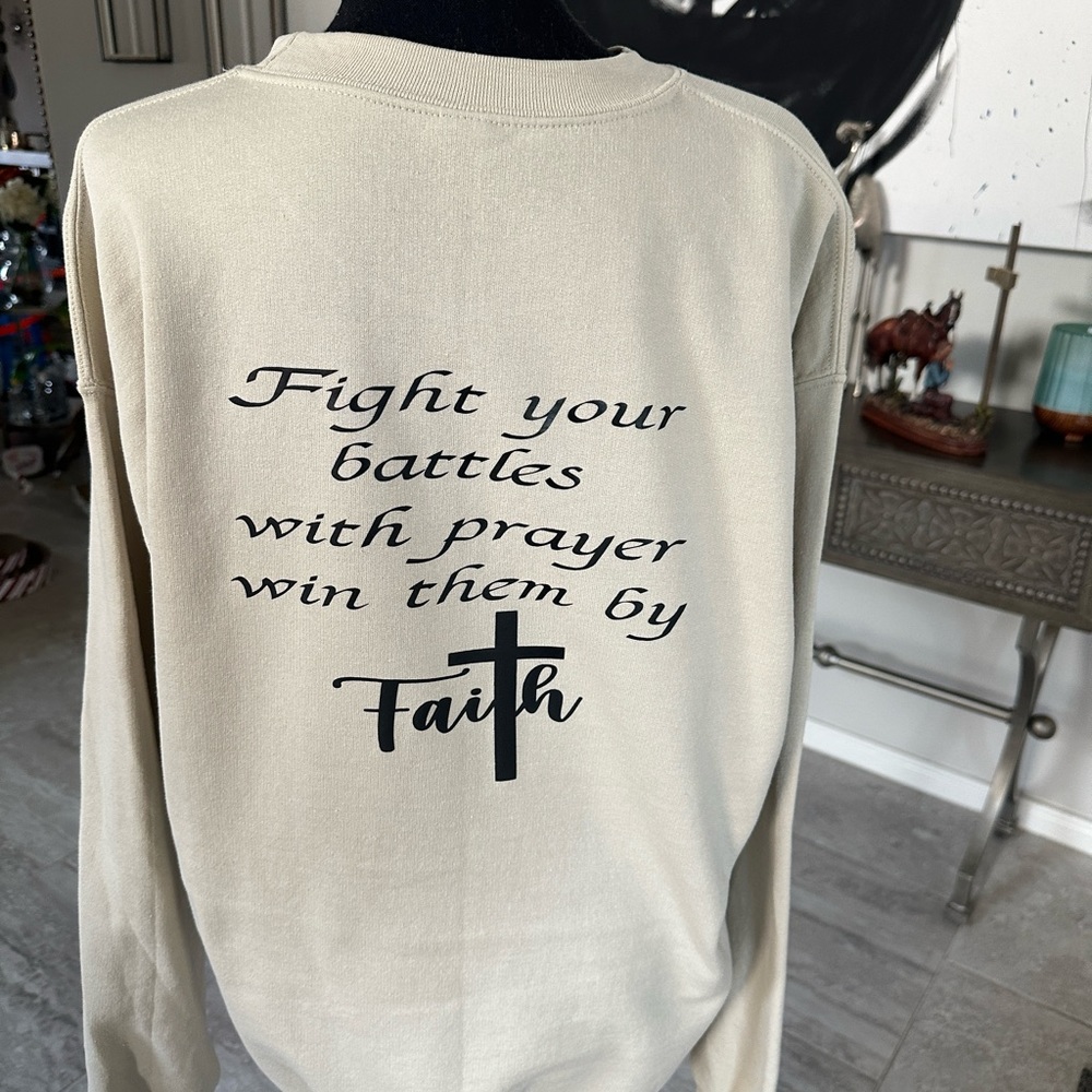 Women's sweater